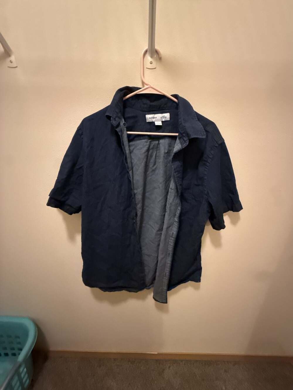 Old Navy Men's Slim Fit Built-In Flex Short Sleeve Button-Down Shirt